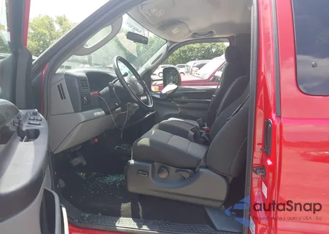 2004 Ford F-250 Lariat/Xl/Xlt from USA, damaged, VIN 1FTNX21P24EB26202